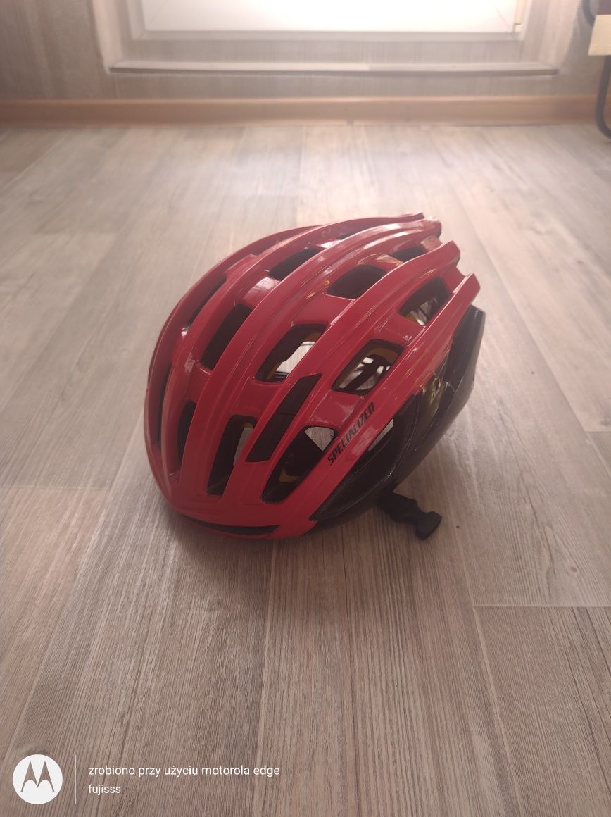 Kask Specialized PROPERO 3 MIPS Angi