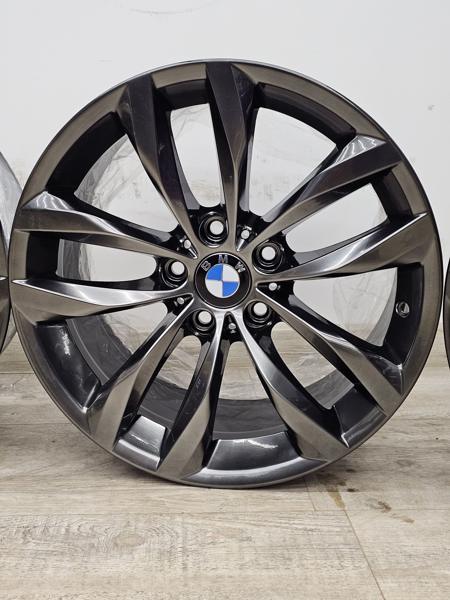 Felgi aluminiowe 18' 5x120 BMW OE 2x8, 2x9 ET-30/ET-44 BMW 5 F10 F11