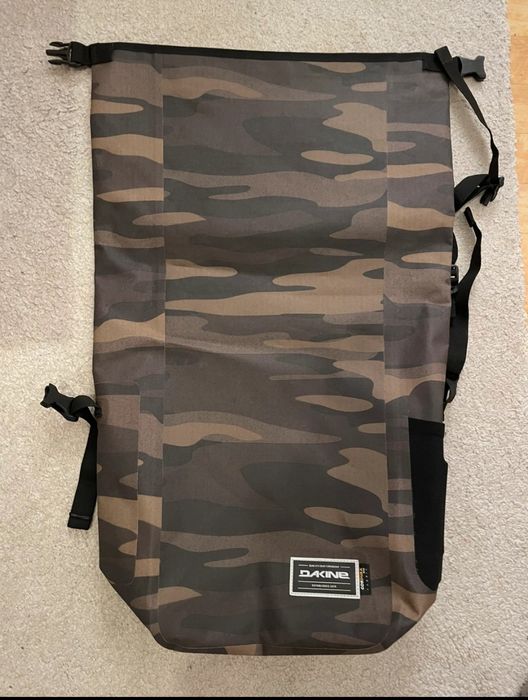 Plecak Dakine Cyclone Roll Top 32L Camo Nowy Surfing windsurfing