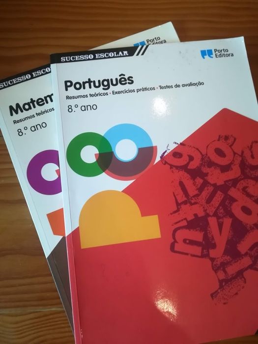 Manuais escolares 8.º ano