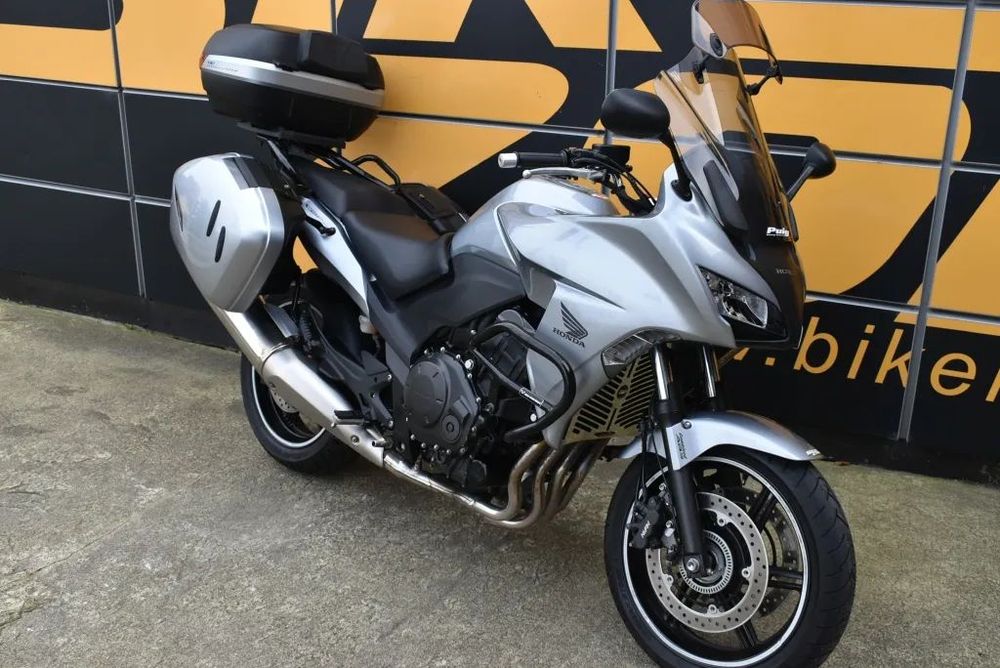 Honda CBF CBF 1000 FA 2010 Dodatki Oryginał Bezwypadkowy RATY