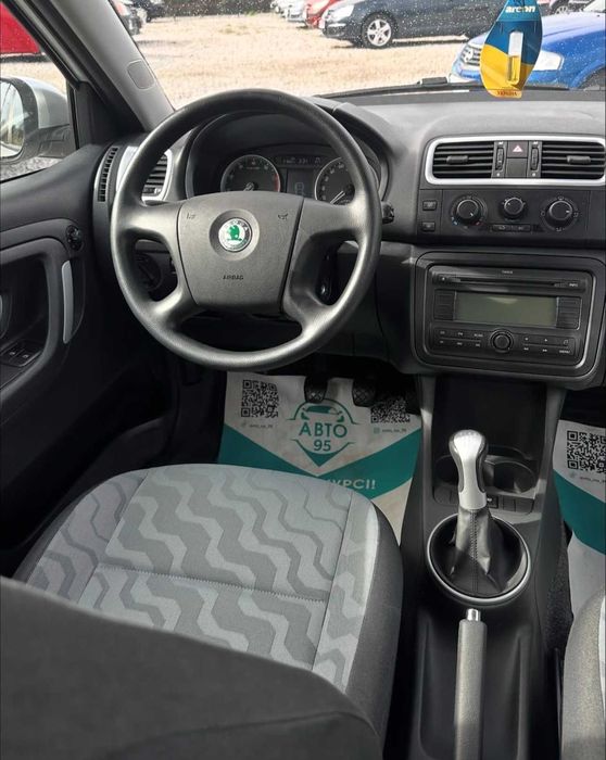 Продам Skoda Fabia 2008 рік можлива розстрочка,кредит,обмін!