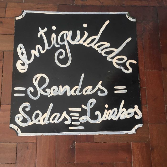 2 Placas em ferro para exterior,ambas impecáveis,sinalização