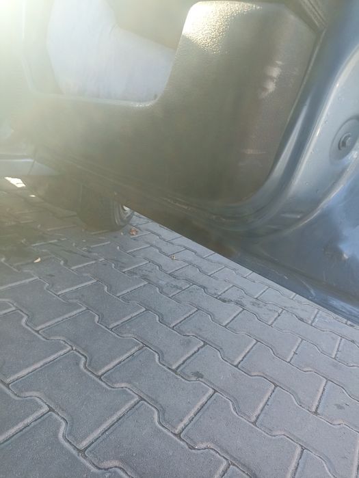 Продам авто технічно і візуально у доброму стані.