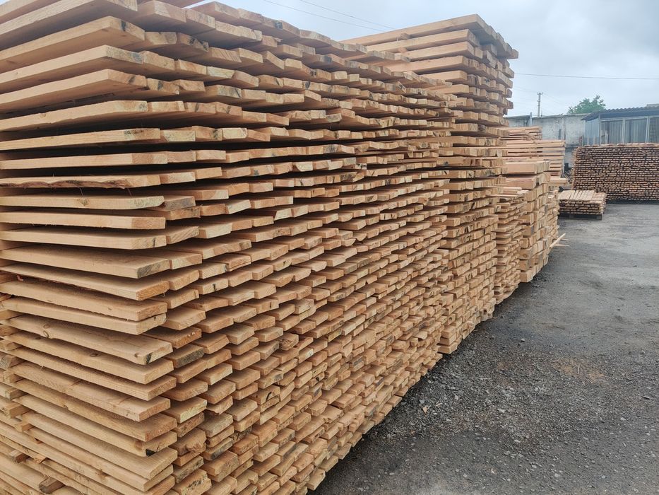Пиломатеріали в наявності та під замовлення