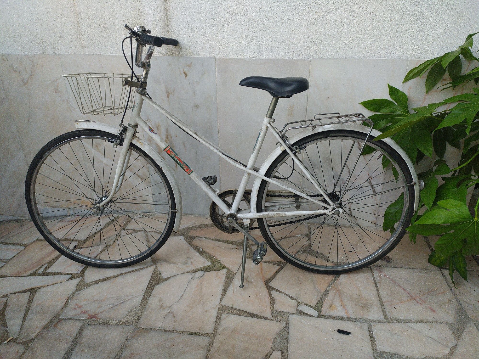 Bicicleta berline vintage