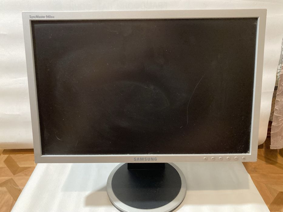 монитор от samsung