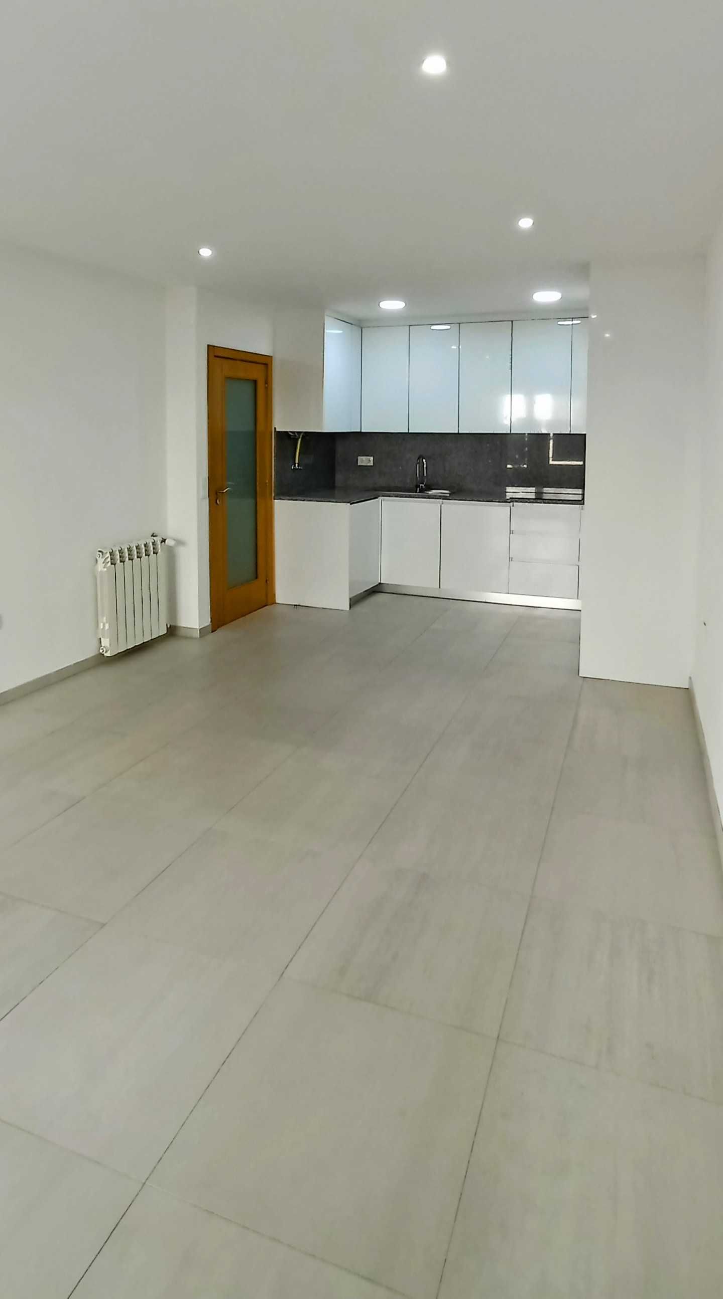 Apartamento T1 próximo IPO - H.S.João