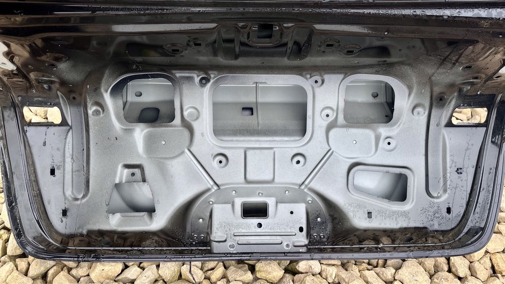Klapa tylna sedan bez rdzy Volvo S60 II 10- 717 oryginał