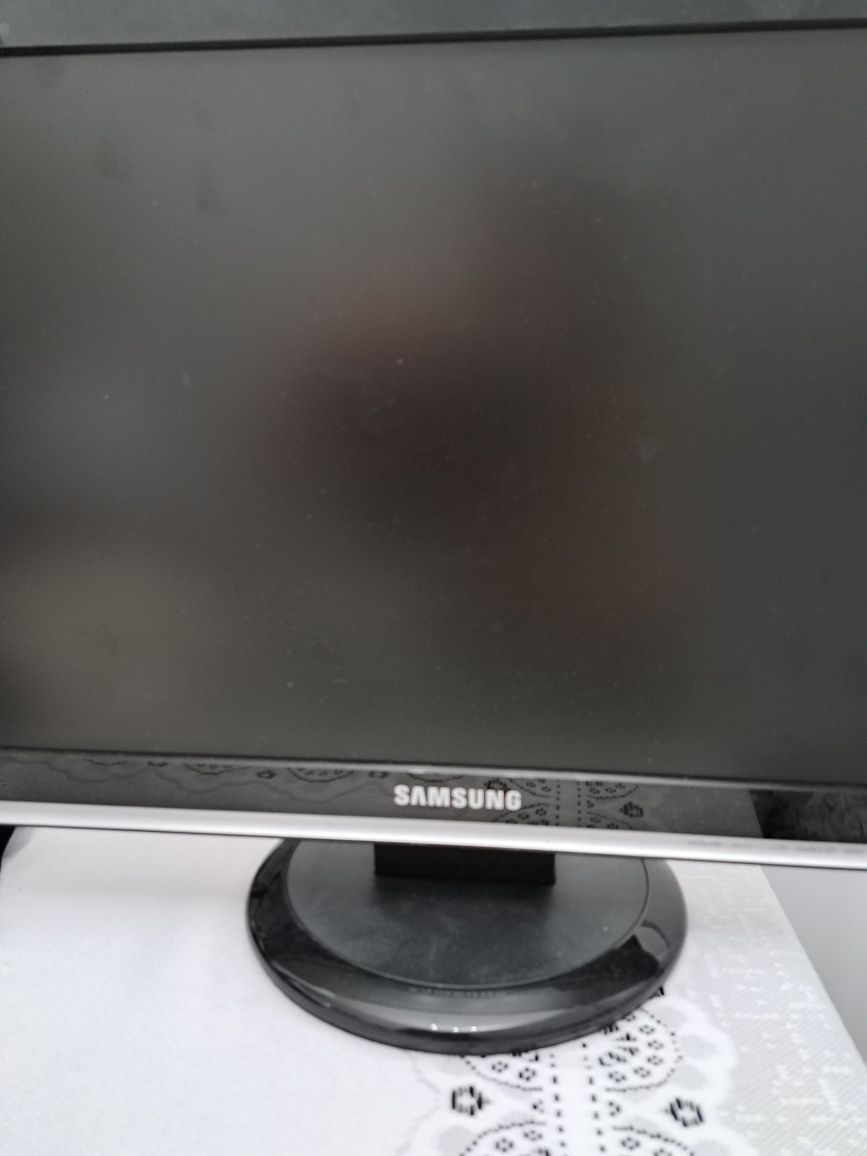 Monitor Samsung 931BW