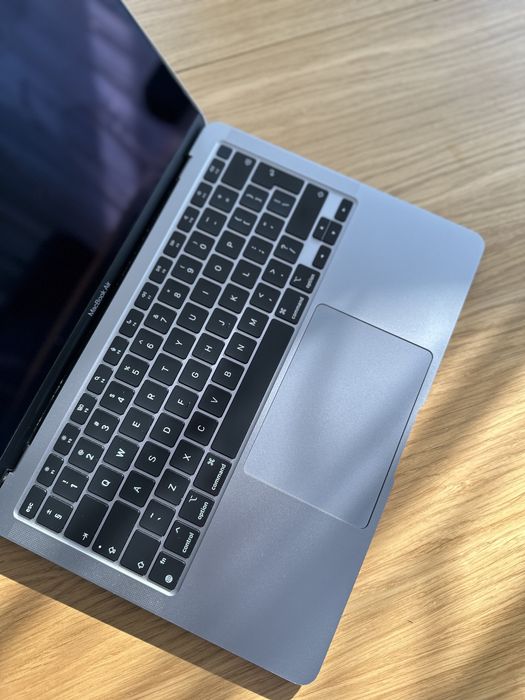 apple MacBook Air M1 8GB 256GB SSD gwiezdna szarość IDEAŁ grafit