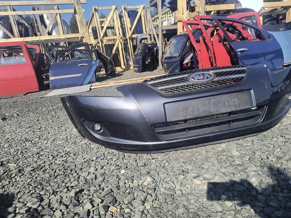 Бампер передній Kia Ceed 2006-2009