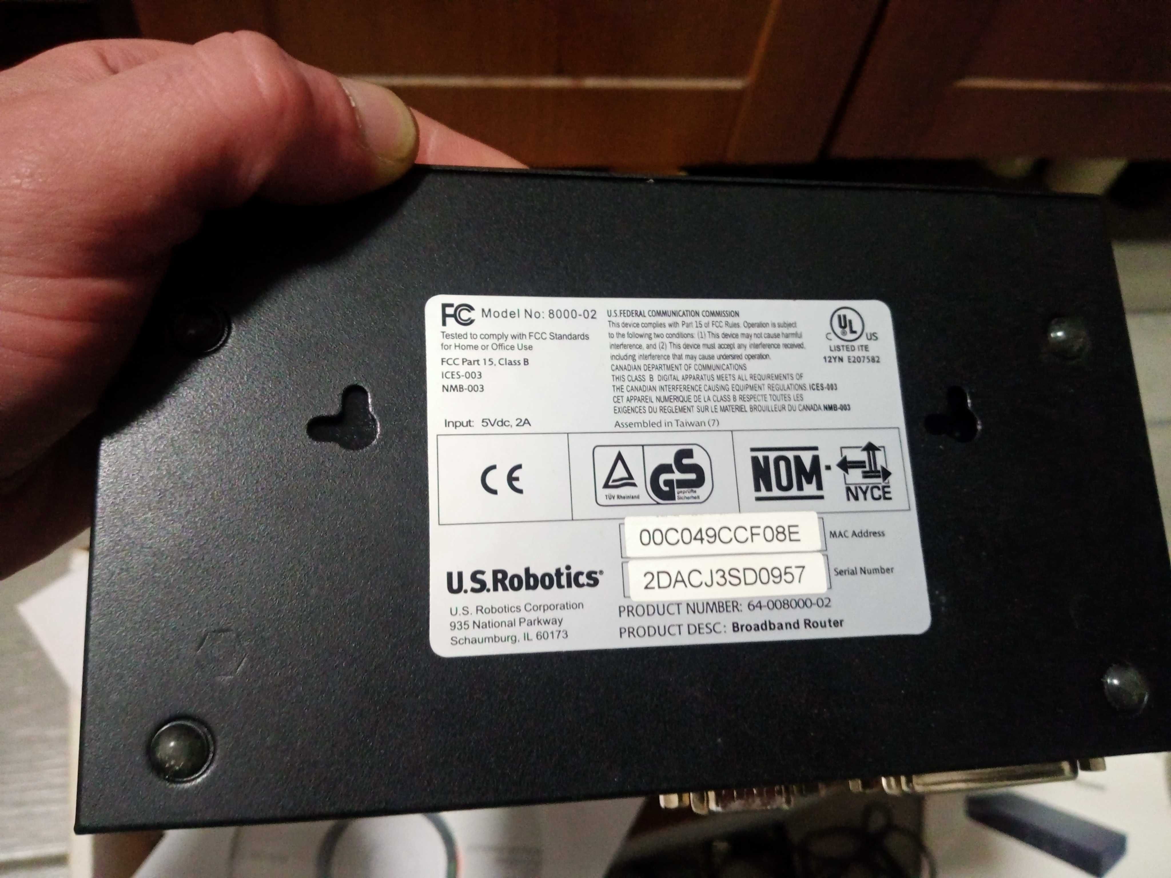 Router U.S.ROBOTICS 8000-02
