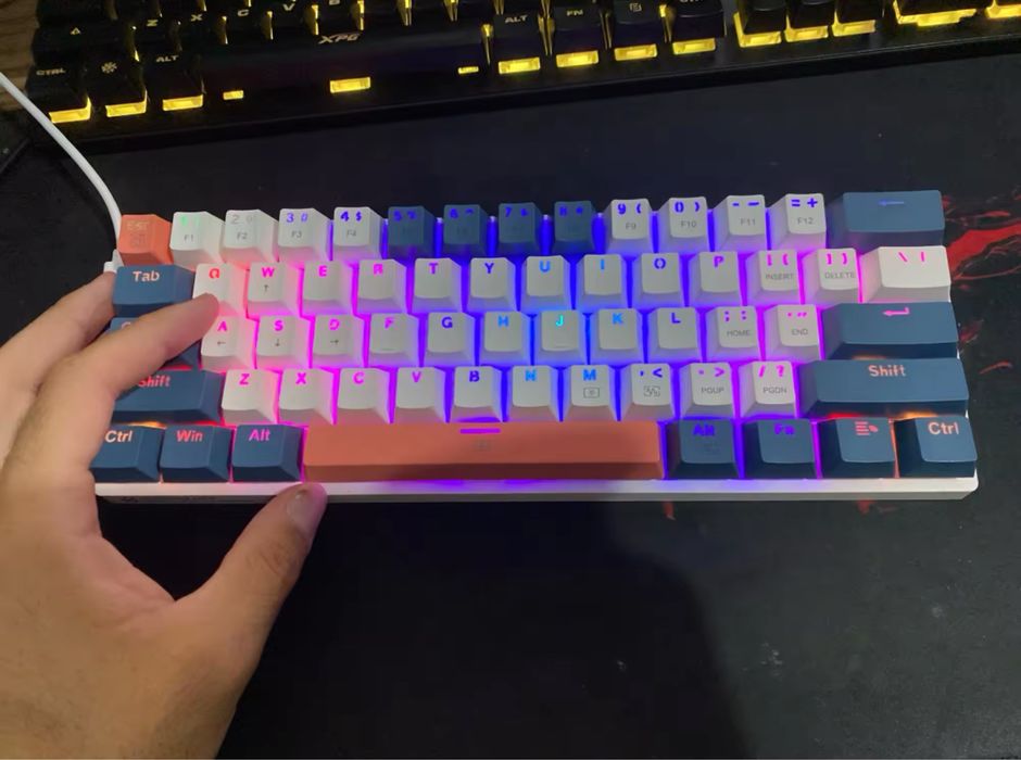 Клавитура Machenike K500-B61