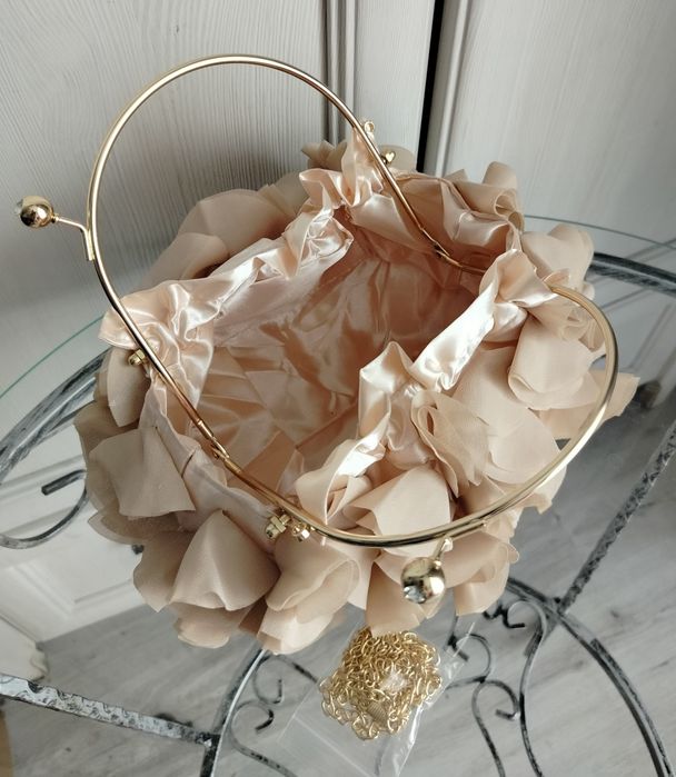 Cudna nude beżowa torebka kopertówka wizytowa ślub wesele chrzciny bal