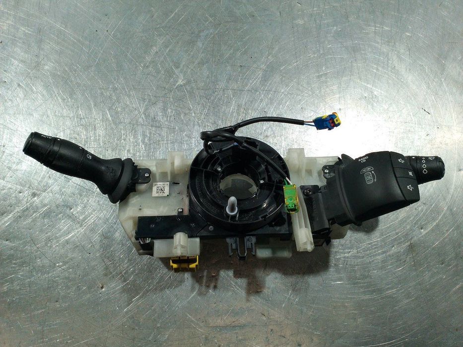 PRZEŁĄCZNIK ZESPOLONY RENAULT MEGANE III ( 08-16 ) 255670019R-B 1.5 DCI