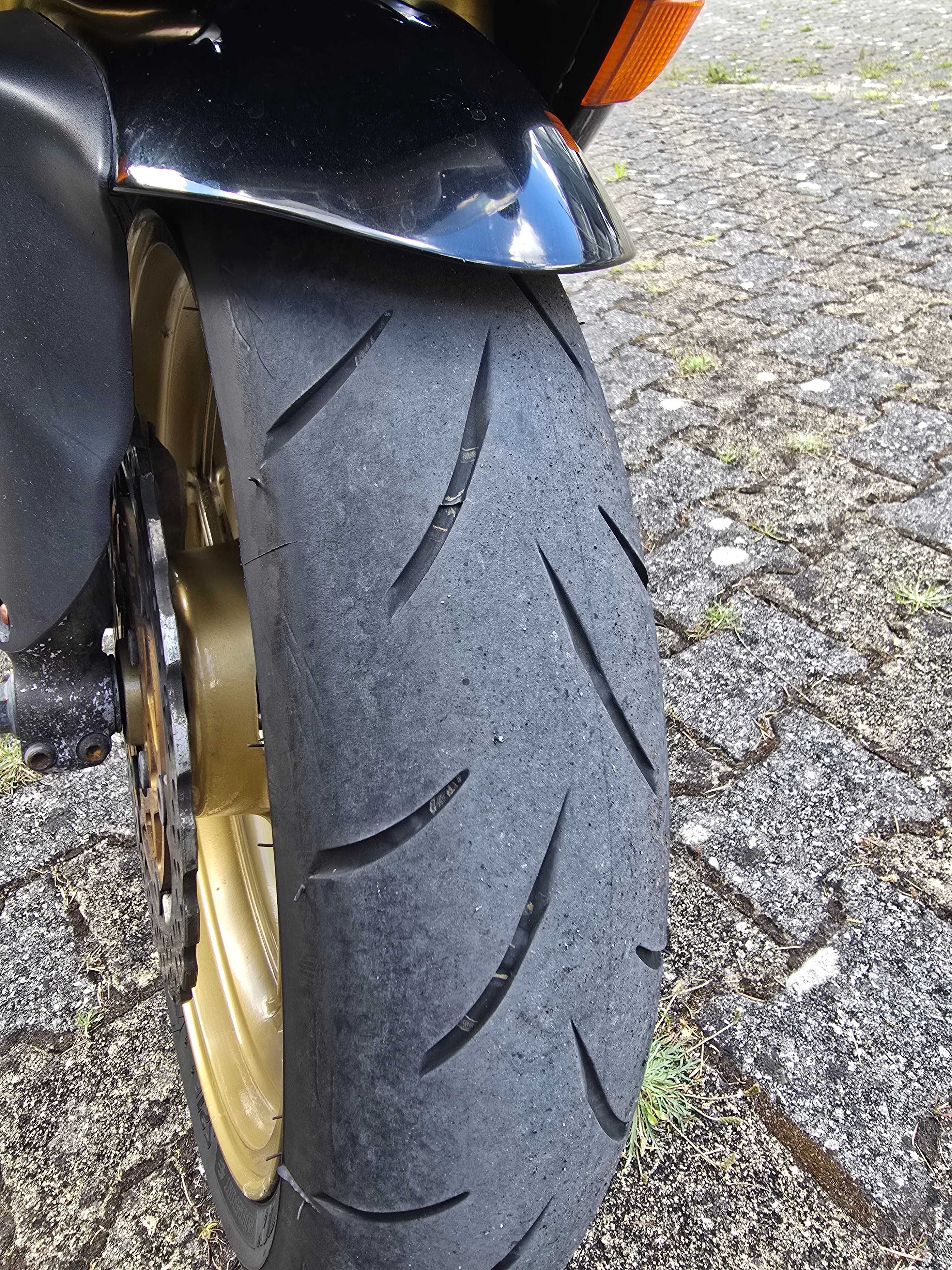 Kawasaki Ninja ZX10R 2004