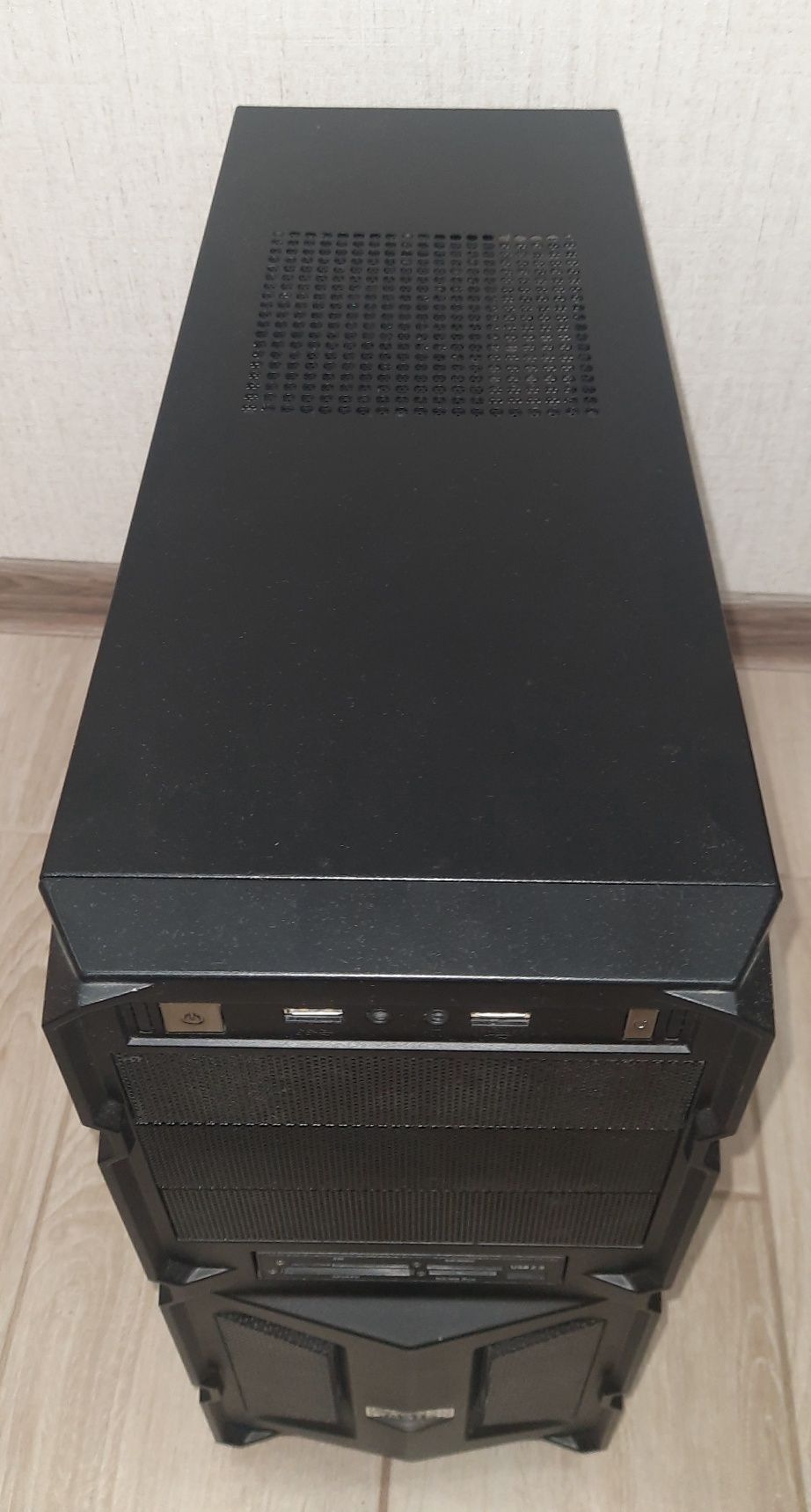 Cooler Master K-350