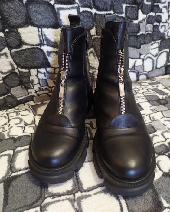 Шкіряні черевики ботінки весняні