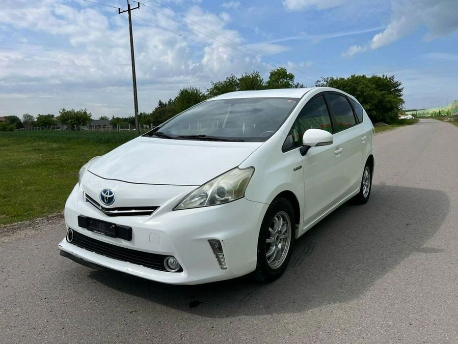 Toyota Prius+