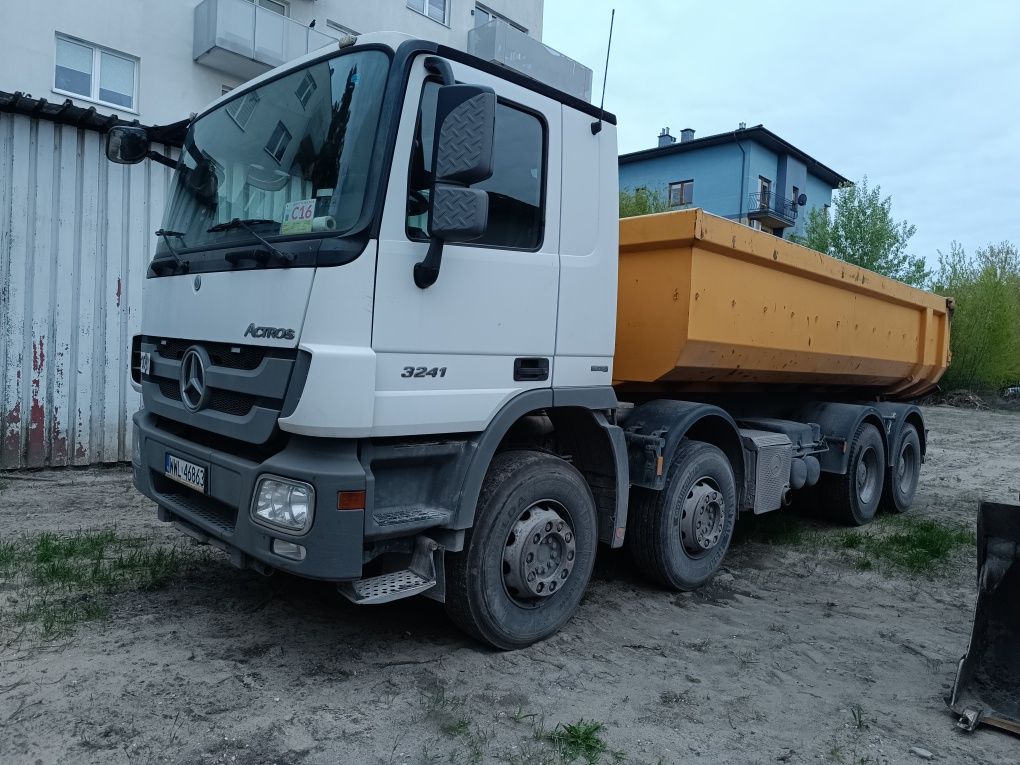 Mercedes Actros 3241 8x4 2011