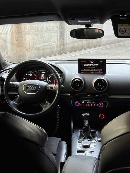 Audi A3 alcantara