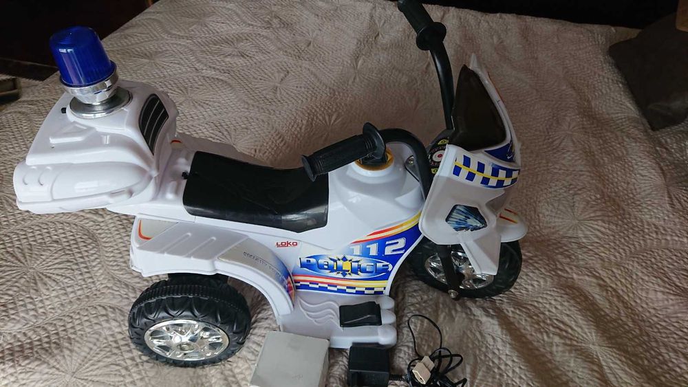 mota de policia, precisa de nova bateria