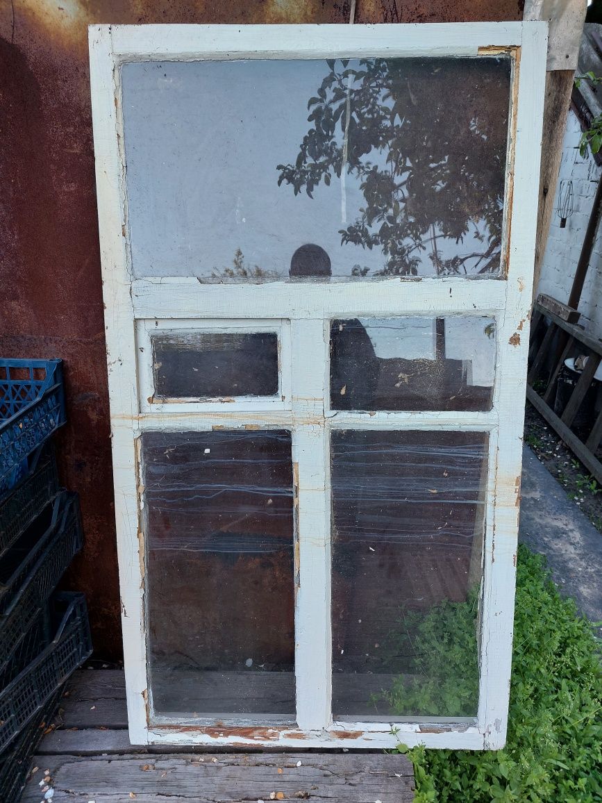 Окна деревянные 1370×780×45 мм 13 штук