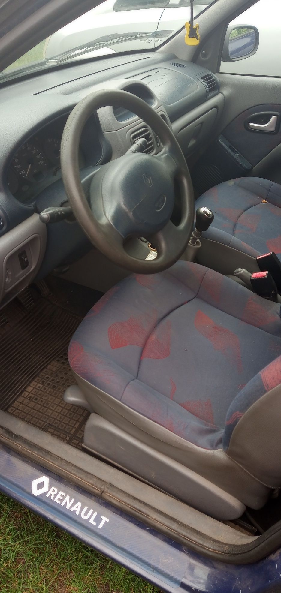 Clio 2 1.9 D 2001r