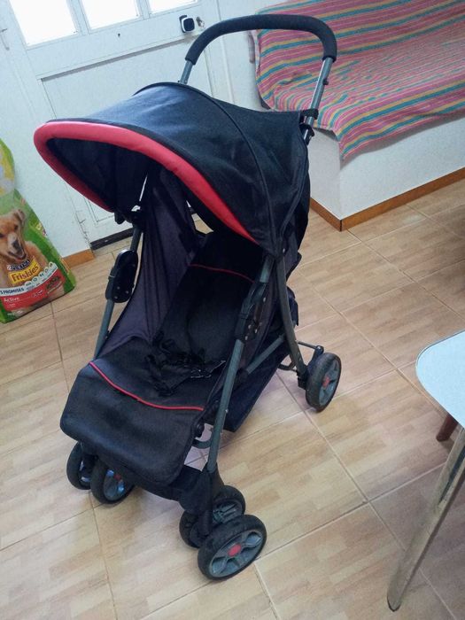 Carrinho de bebe em bom estado