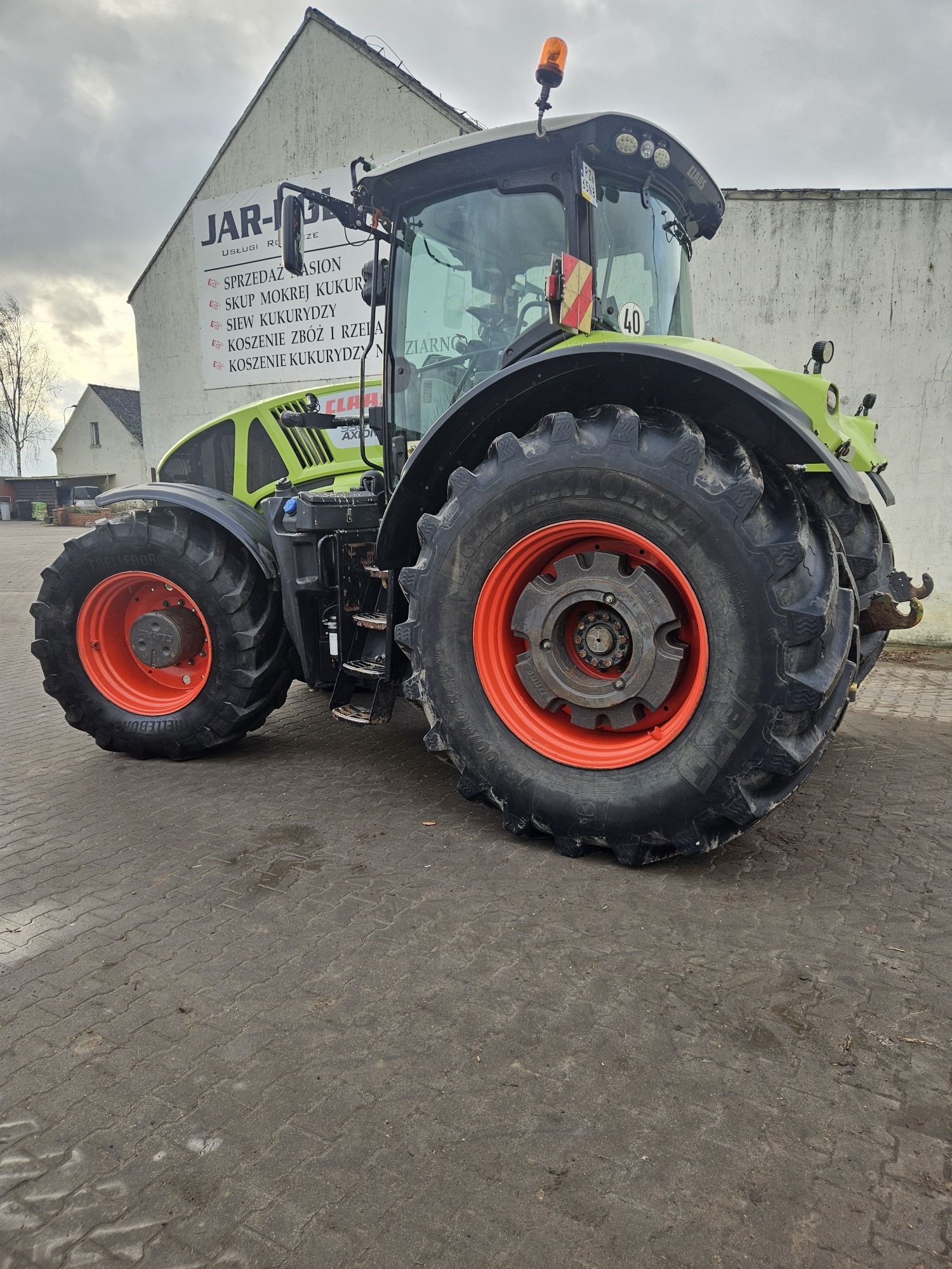 Claas  axion 950