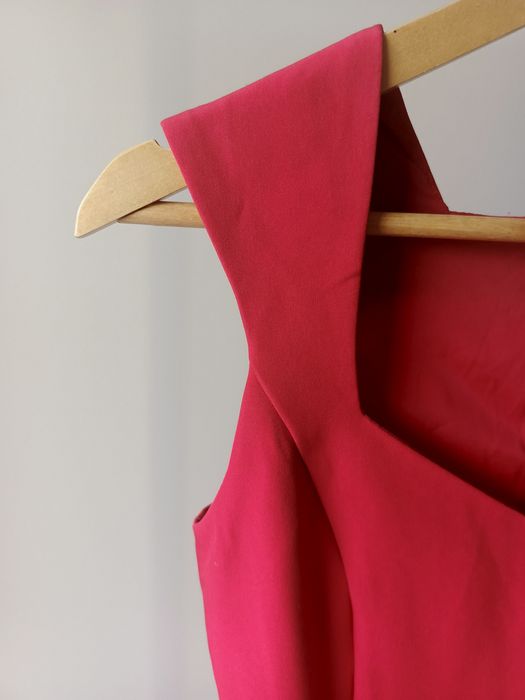 Klasyczna dopasowana sukienka Mango | rozmiar XS