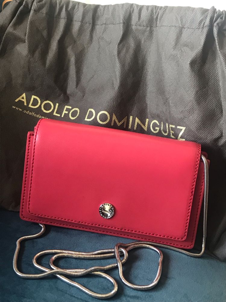 Clutch fucsia em pele “Adolfo Dominguez”