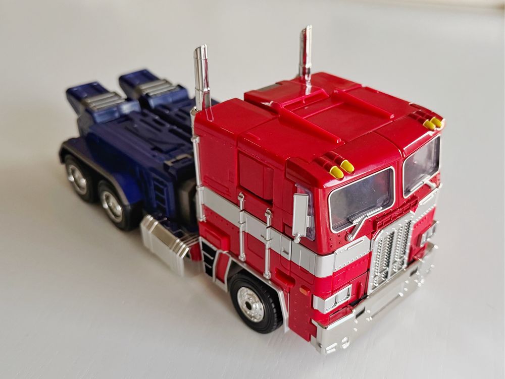 Transformers Optimus Prime MP-1 Masterpiece