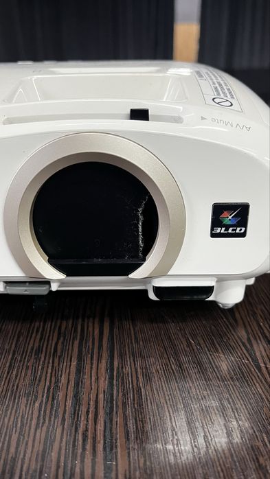 Проектор EPSON EH-TW5300
