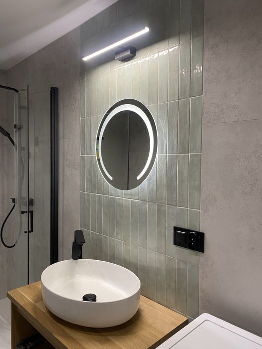 Nowe lustro lazienkowe