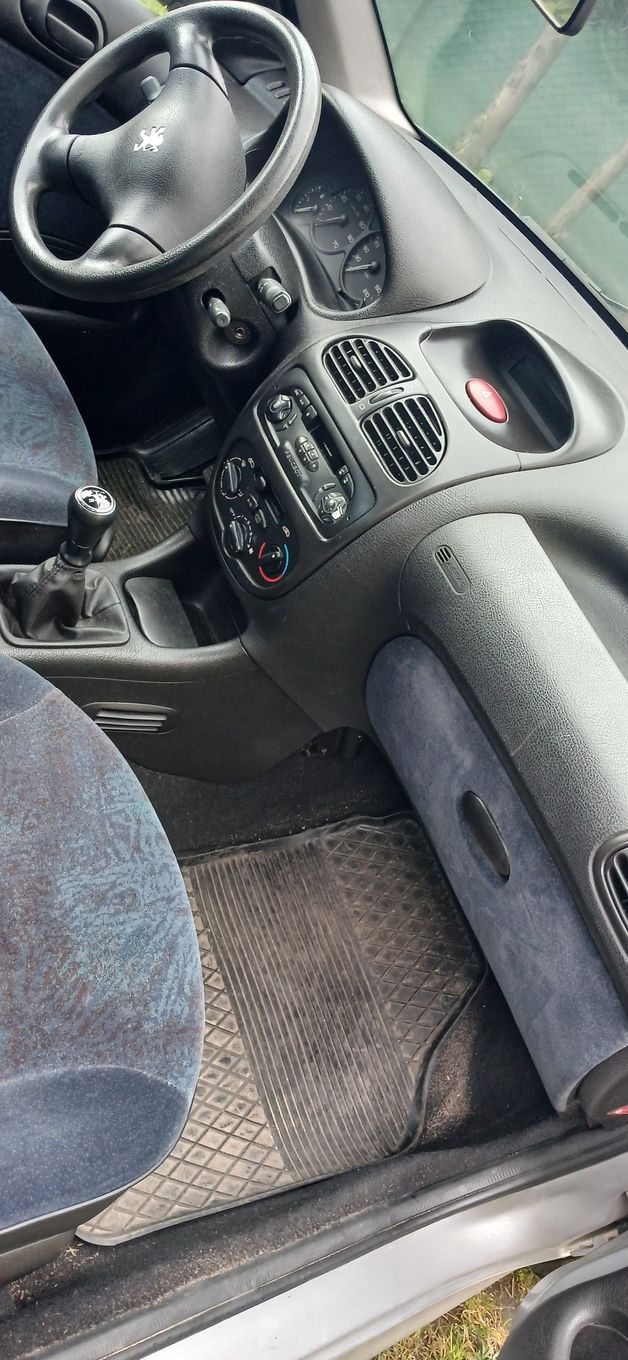 Peugeot 206 Peugeot 206 2001 r.