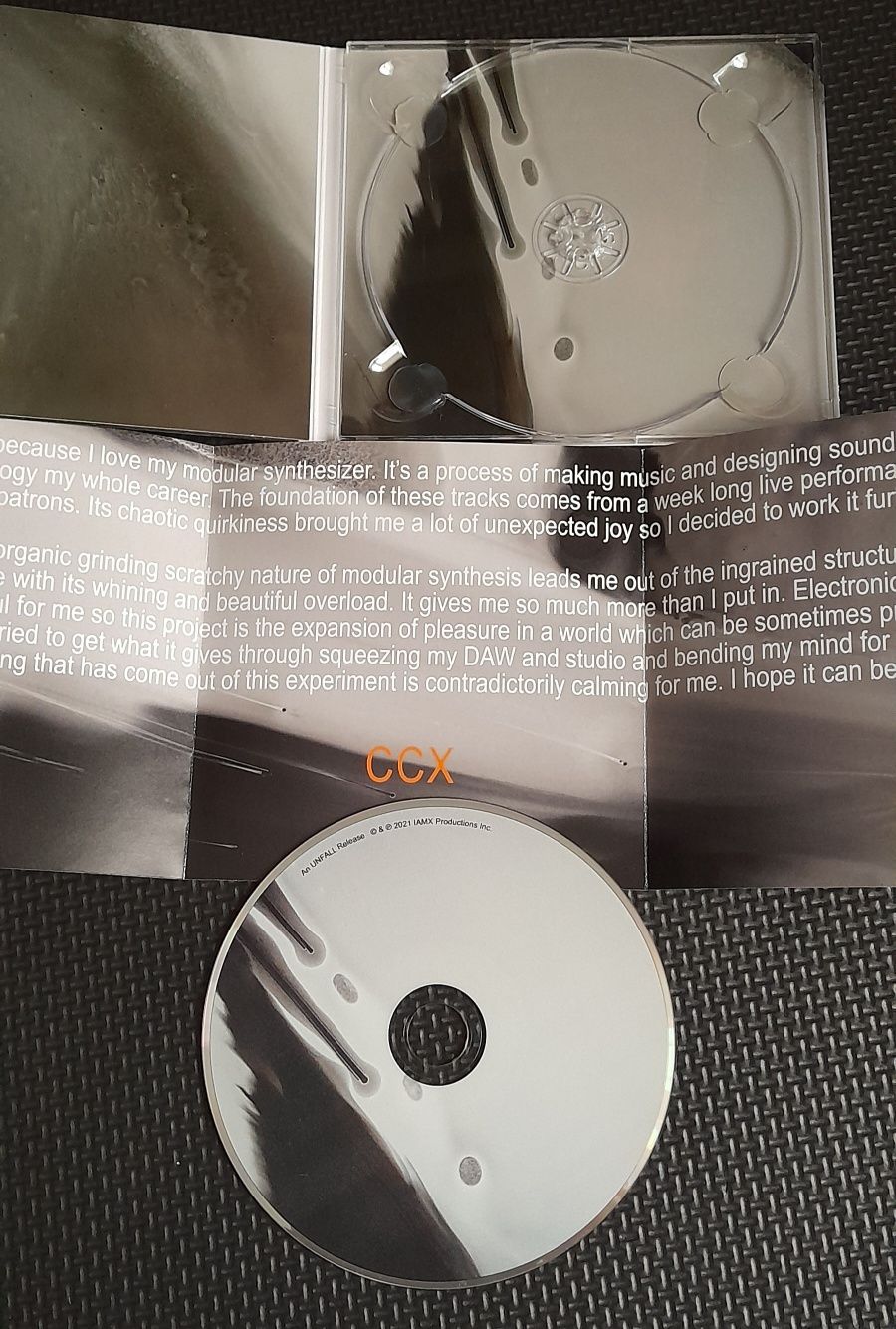 IAMX "Machinate" cd