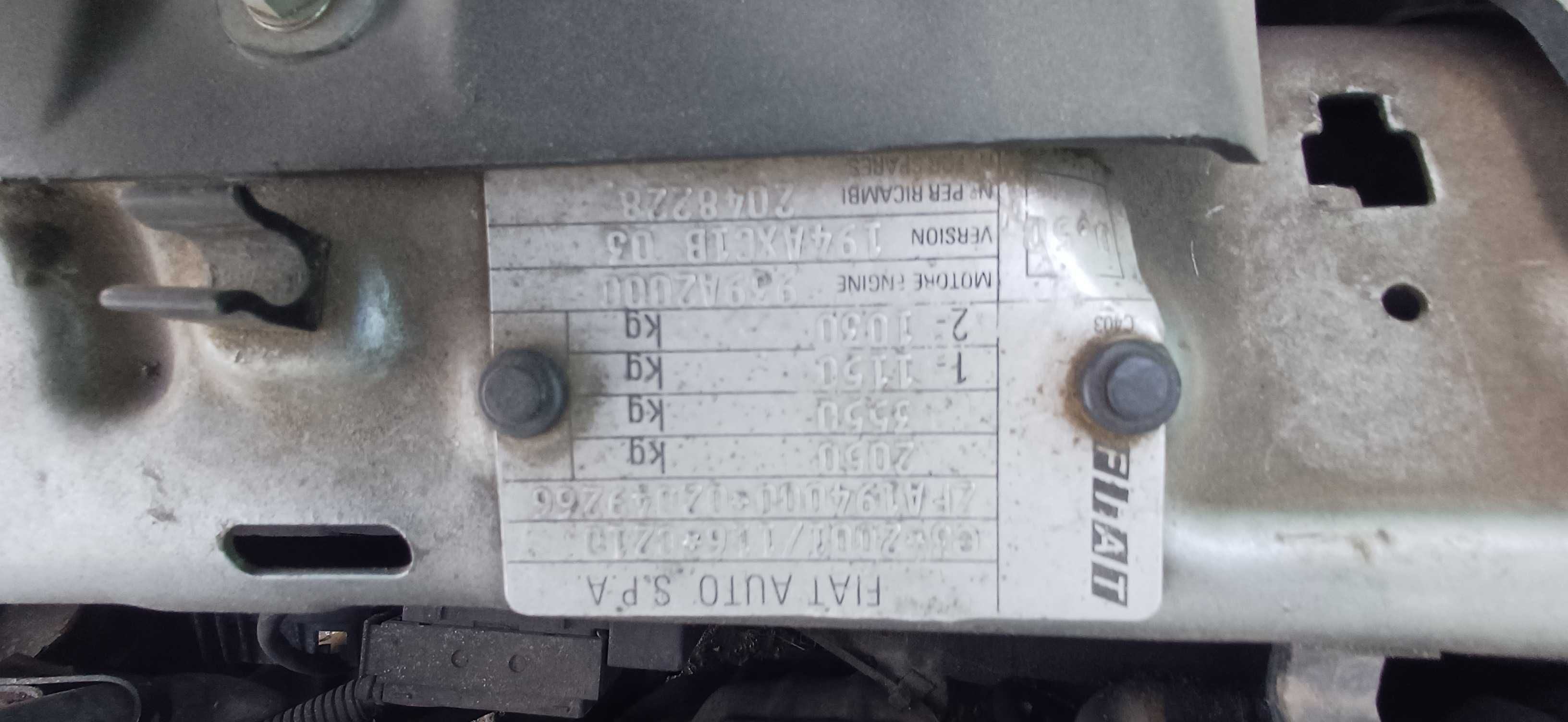 2006 Fiat Croma II 1.9 JTD 150KM 939A2000 kolor 698 Silnik części