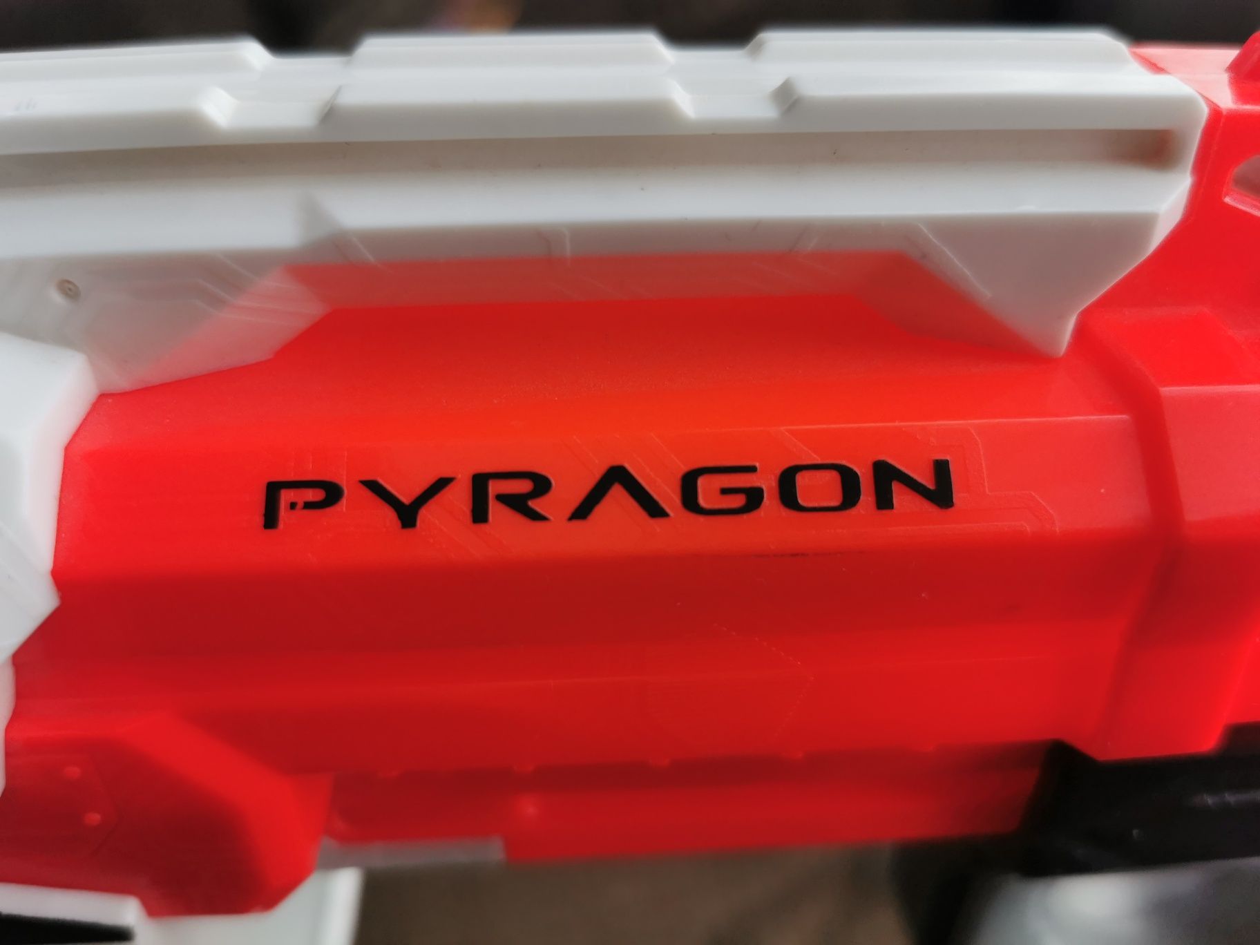 Бластер Nerf Pyragon на дисках