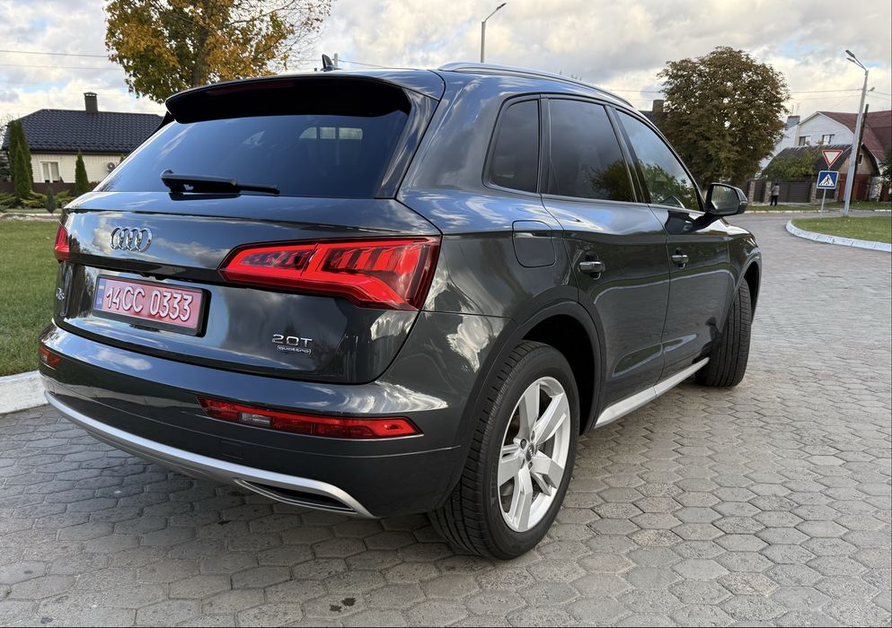 Audi Q-5 2018 року