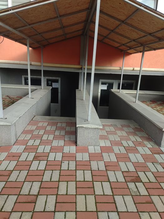 с Тарасівка не житлове приміщення 37м2.