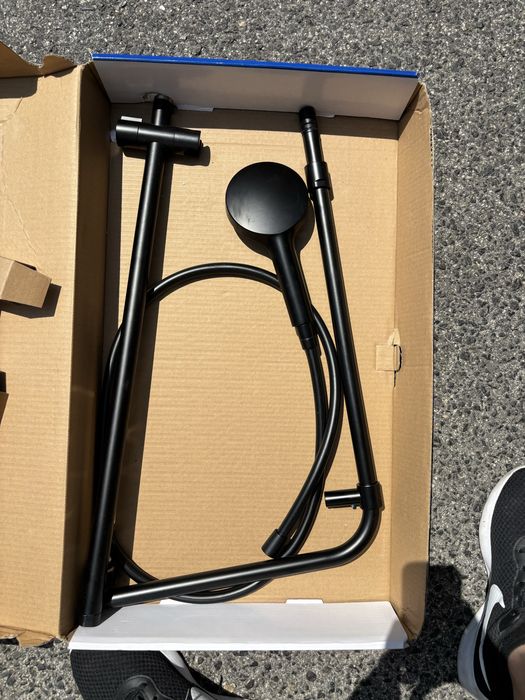 Conjunto de duche com torneira preto Sensea Icone.