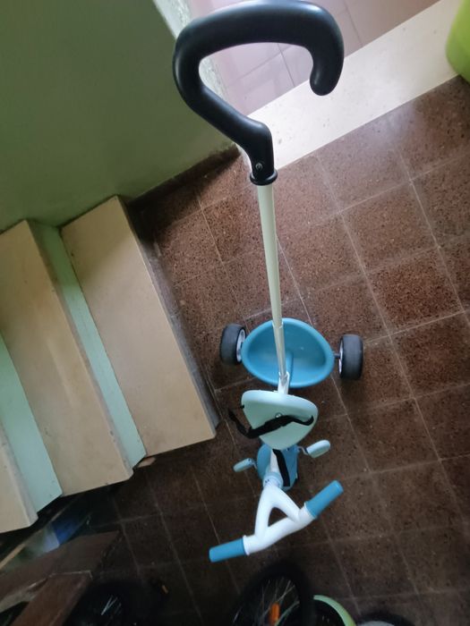 Triciclo como novo