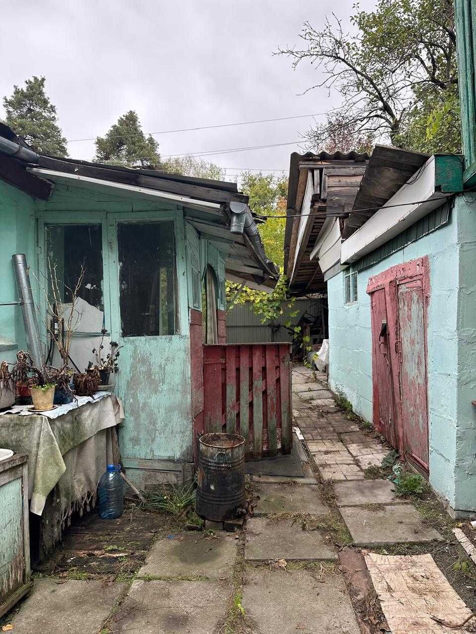 Продам будинок у місті Остер з ділянкою