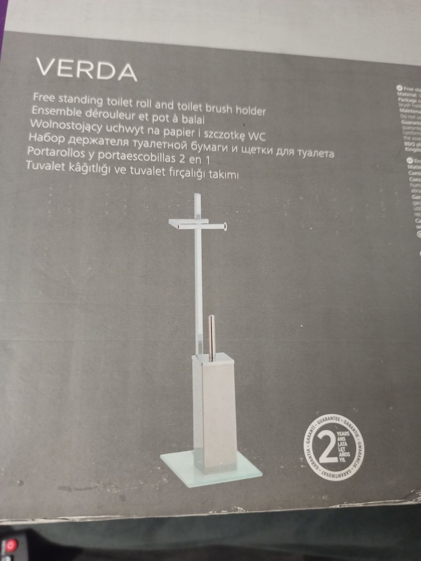 Nowy wolnostojący uchwyt na papier toaletowy i szczotka wc