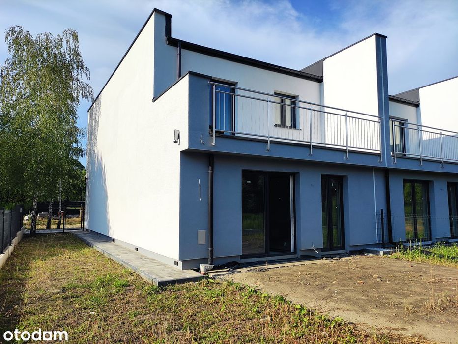 Przestronny, skrajny dom szeregowy dostępny od ręki -stan deweloperski