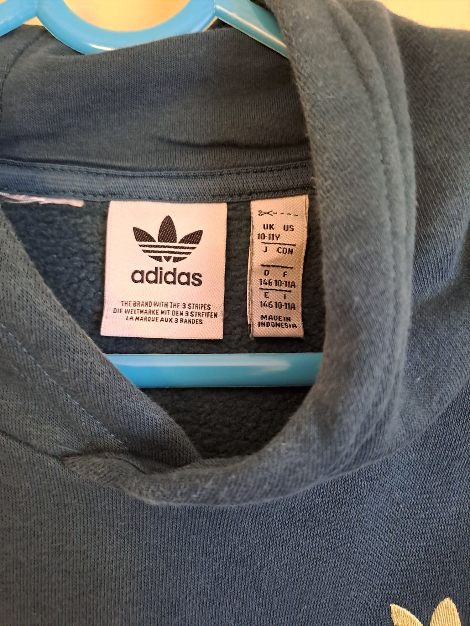 Bluza Adidas rozmiar 146 zielono-niebieska.