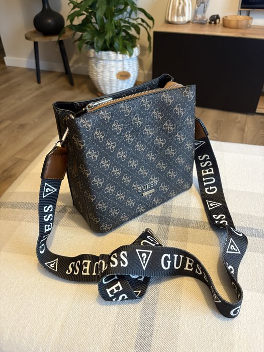 Torebka guess mala