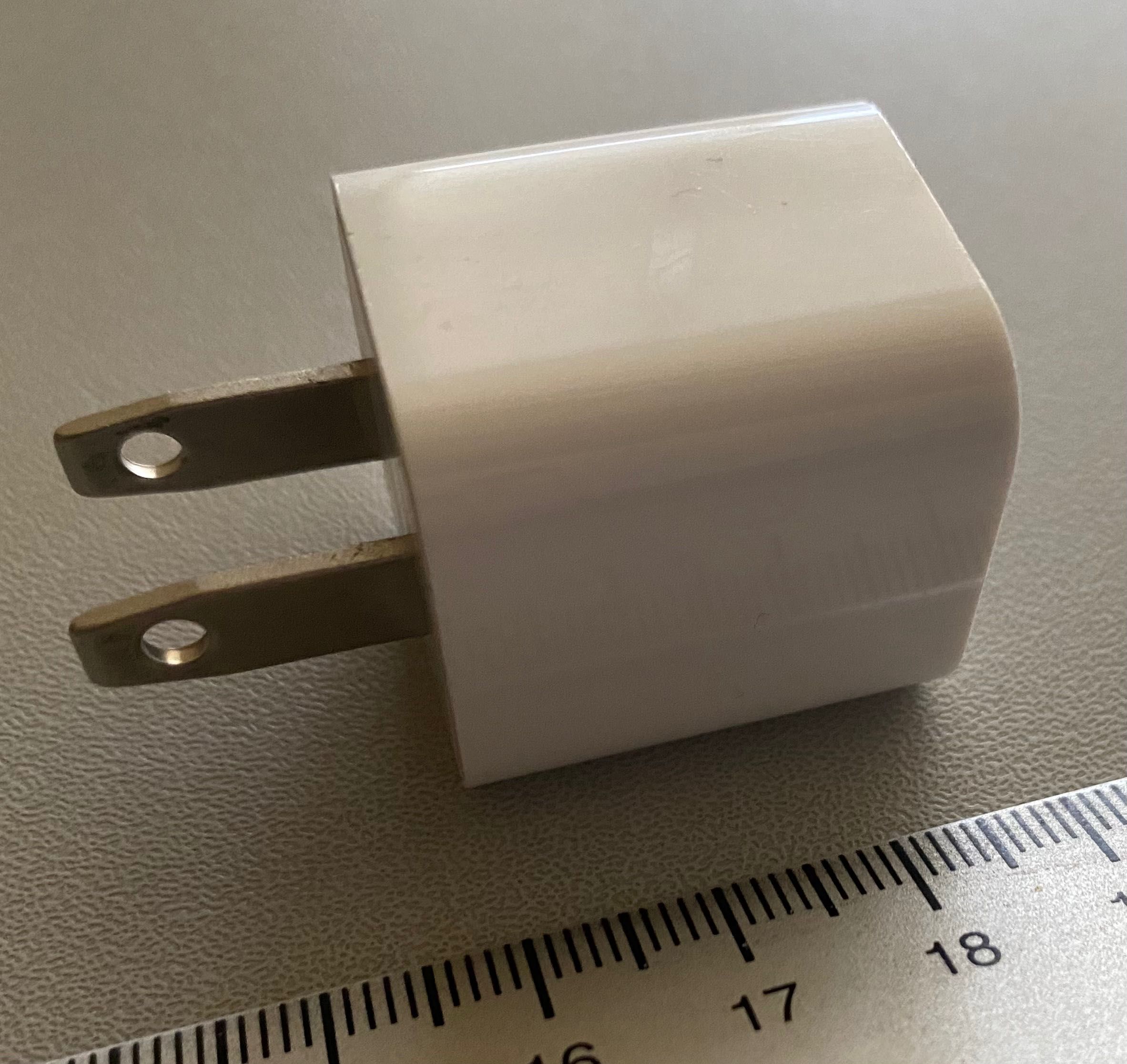 USB зарядка Apple iPhone/iPad A1385, фирменная, под американскую вилку